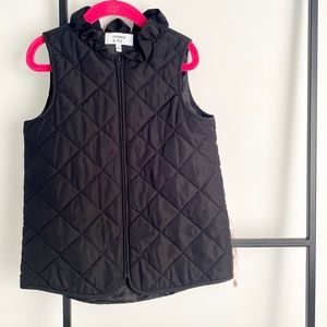 Crown & Ivy Quilted Black Vest